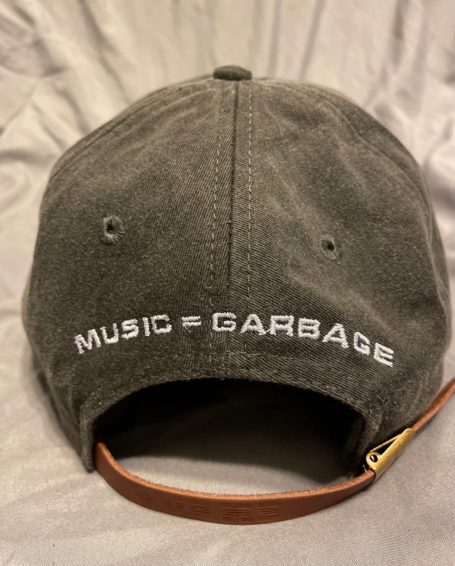 MUSIC = GARBAGE HAT