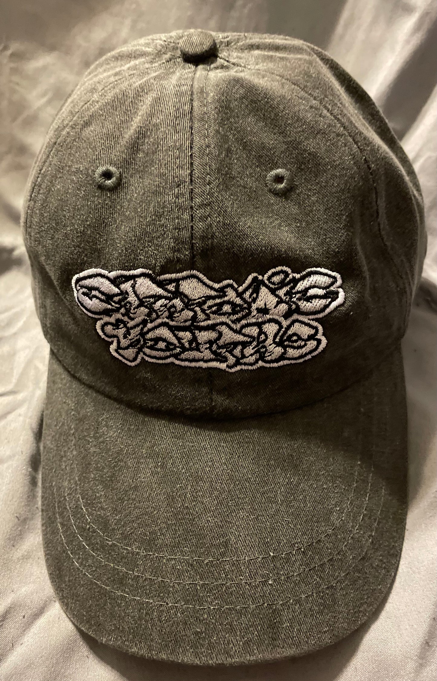 MUSIC = GARBAGE HAT